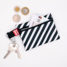 Zipper Wallet (Striped)